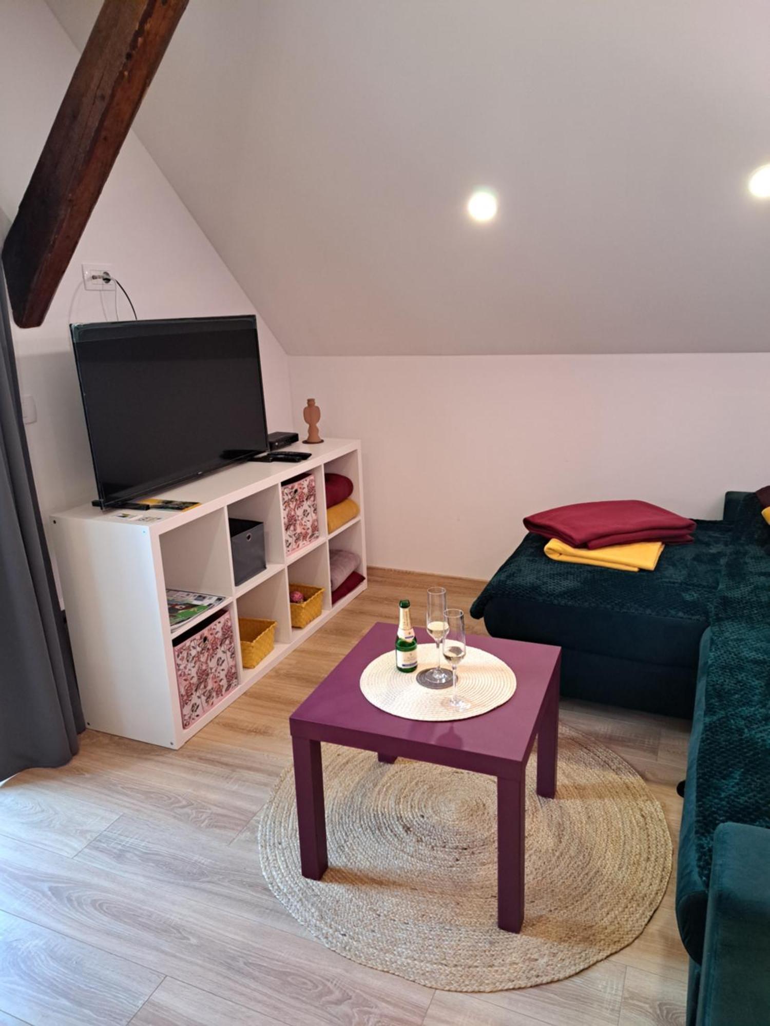 Apartmaji Magda Lägenhet Zgornje Gorje Exteriör bild